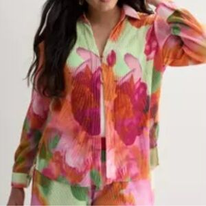 INTEMPO Floral Button-Up